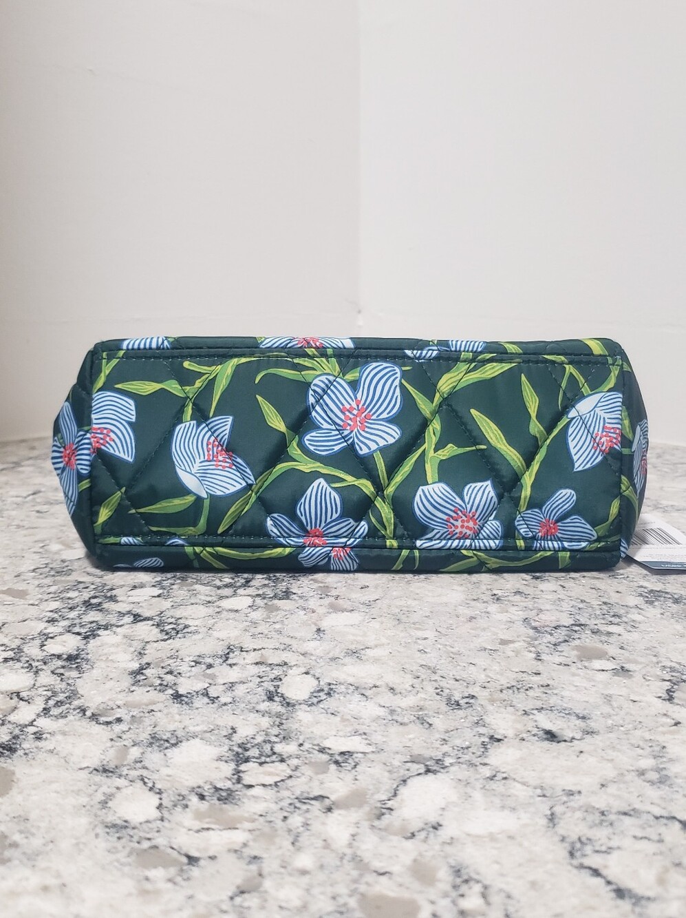 Vera Bradley Mini Slouchy Crossbody Purse NWT - Picture 6 of 8